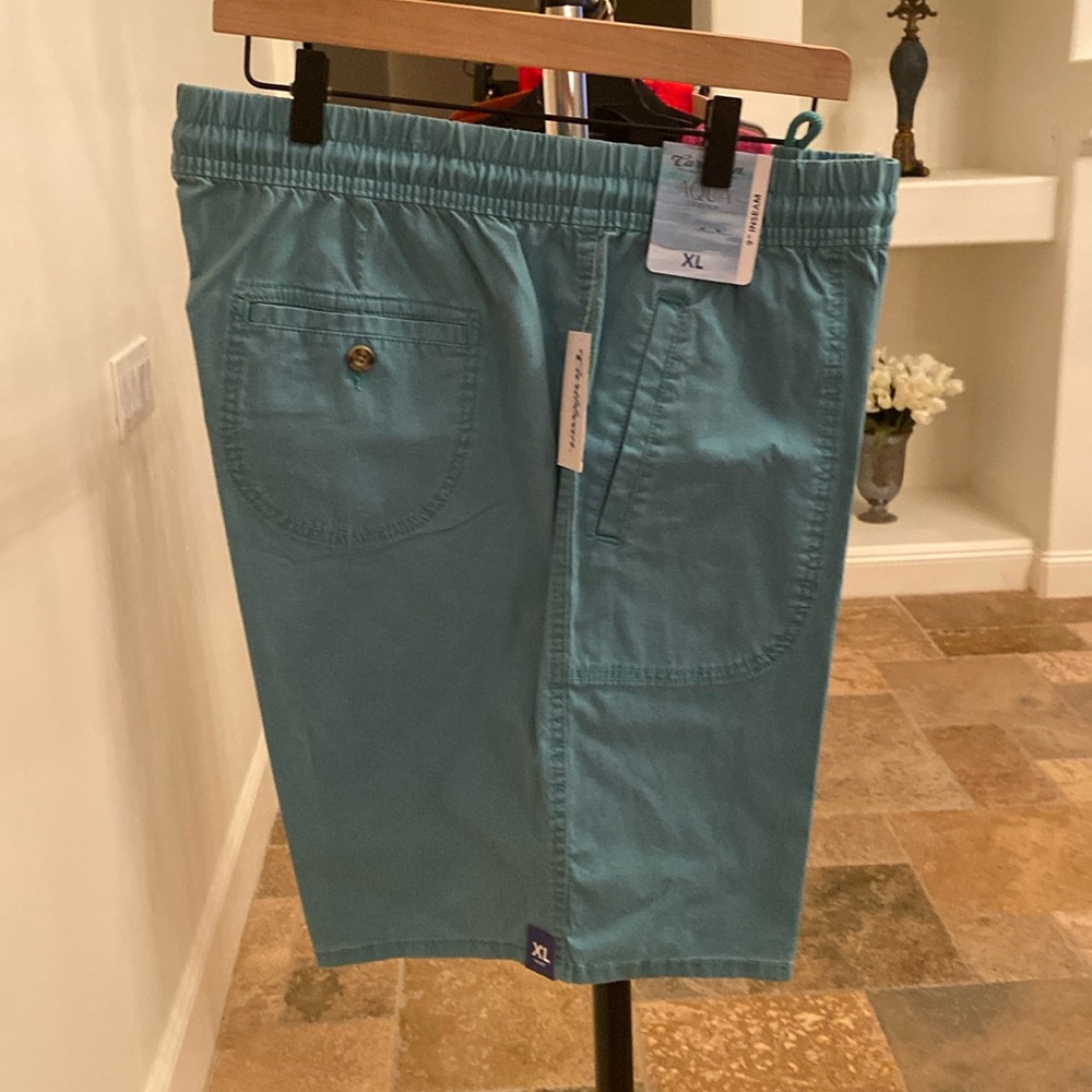 ON SALE! Caribbean Aqua Collection men’s shorts - 9 inch inseam - size L and XL.